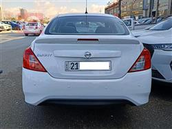 Nissan Sunny